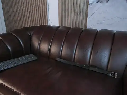 Lilit doll online show from April 2026 07:07:02 PM