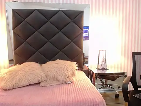 Samy Lee01 online show from April 2026 12:22:01 PM