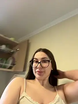 Lindasix online show from June 2026 07:13:01 AM