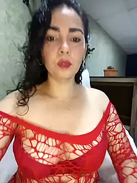 Emily Divi69 online show from April 2026 08:33:01 PM