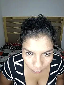 madamdesirem online show from May 2026 12:41:02 AM