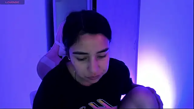 ISABELFORYOU03 online show from April 2026 10:57:02 PM