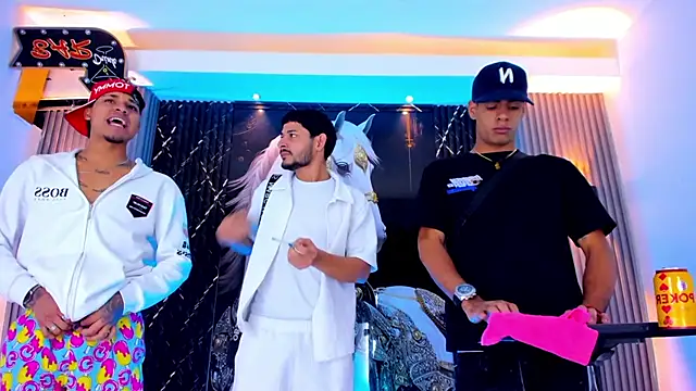 the knights of the night  online show from April 2026 03:34:02 AM