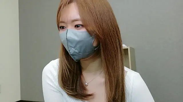 YUA 0425 online show from April 2026 06:09:02 AM