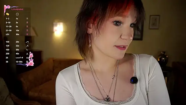 BettieBagwill online show from April 2026 01:37:01 PM