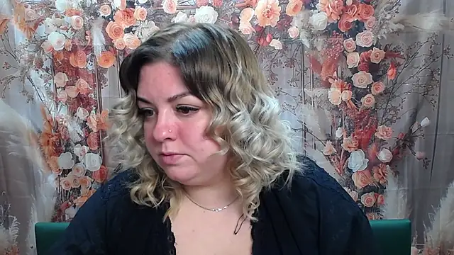 AdelinaMaster online show from April 2026 05:19:02 PM