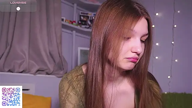 OpsieBoobsie online show from April 2026 05:07:02 AM