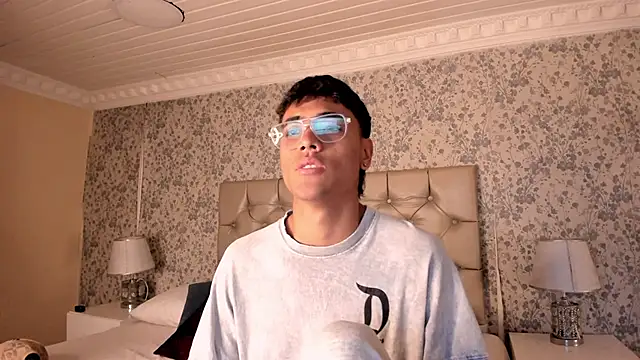 DannTaylor online show from April 2026 12:54:01 PM