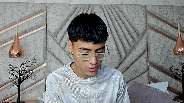 DannTaylor online show from April 2026 12:50:02 PM