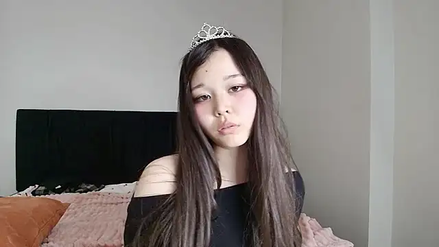 sayanim0 online show from April 2026 07:07:02 PM