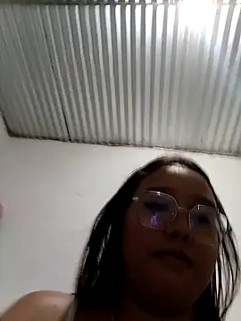 naughty girl hot  online show from April 2026 02:16:02 PM