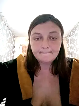 AngelinaKiss777 online show from April 2026 06:17:01 PM