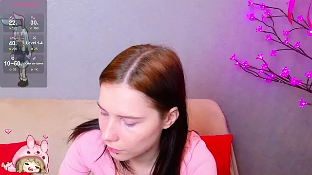 CleoBloom  online show from April 2026 05:18:01 PM