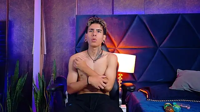 Bel Sebu online show from April 2026 01:42:02 AM