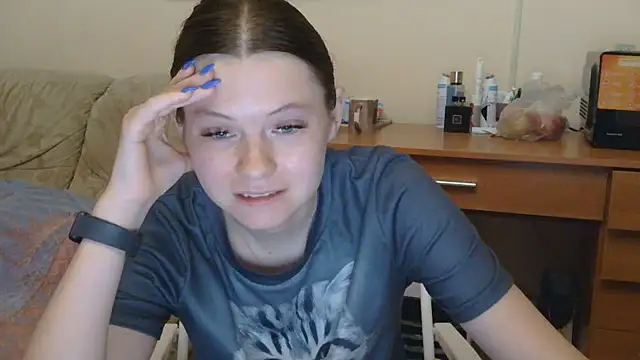 JessicaHolland1 online show from June 2026 05:45:01 PM