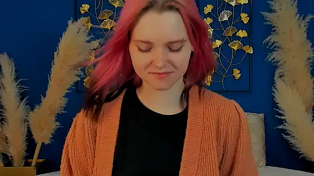 Lina Veyra online show from April 2026 01:41:02 PM