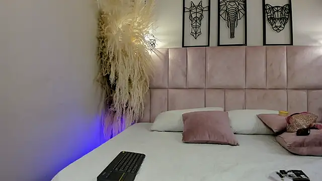 Vaithiare stone online show from April 2026 12:21:01 PM