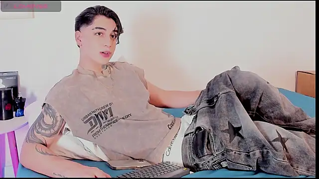 Snapshot of Thiago_angel chatting on May 2026 12:16:02 AM Thiago angel online show from May 2026 12:16:02 AM