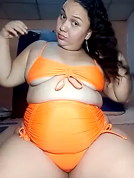 Snapshot of Marialae2735 chatting on May 2026 01:58:02 AM Marialae2735 online show from May 2026 01:58:02 AM