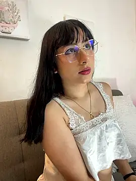 Miaa HarperX  online show from April 2026 10:23:02 PM