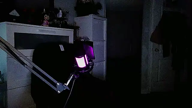 obeycarrienoona online show from April 2026 11:55:02 PM