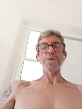 Snapshot of chris-sbh11 chatting on July 2026 08:59:02 PM chris-sbh11 online show from July 2026 08:59:02 PM