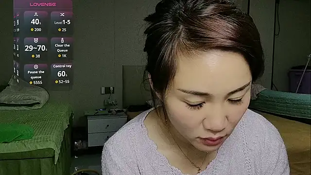 Snapshot of xizi520 chatting on April 2026 05:43:02 AM xizi520 online show from April 2026 05:43:02 AM