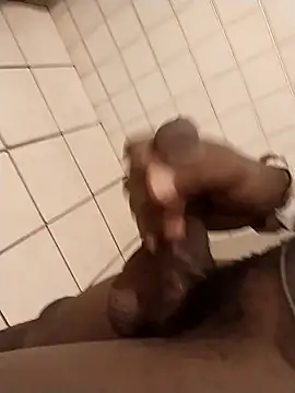 alphamale25 online show from April 2026 09:39:33 PM