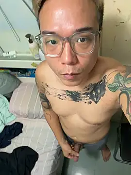 Snapshot of MRKHKkk chatting on July 2026 06:41:02 AM MRKHKkk online show from July 2026 06:41:02 AM