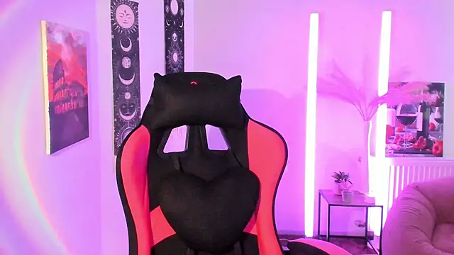 SourCherry   online show from April 2026 12:04:01 PM