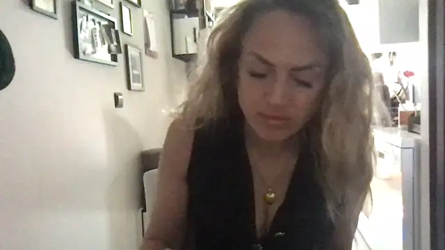 BlondSeduction online show from April 2026 08:47:01 AM