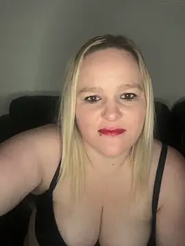 naughtygran online show from April 2026 08:11:02 PM