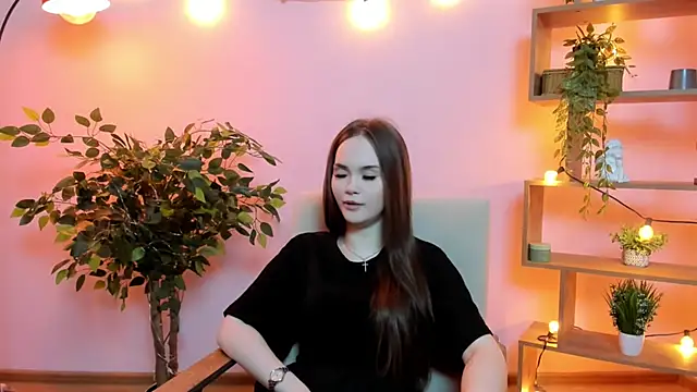 LuraPodraza online show from April 2026 05:37:02 AM