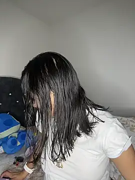 NaomiBDSM online show from April 2026 10:32:01 PM