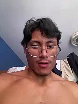 cachero0224 online show from April 2026 05:56:01 PM