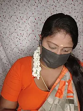 Romantic Woman online show from July 2026 06:11:01 PM