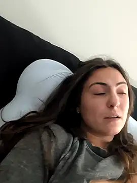 alwayswettt online show from April 2026 07:58:01 PM