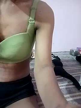 MANSI HORNI86 online show from April 2026 02:22:01 PM