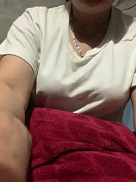 candy-beo online show from April 2026 01:05:01 PM