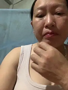 Snapshot of candy-beo chatting on April 2026 05:47:01 AM candy-beo online show from April 2026 05:47:01 AM