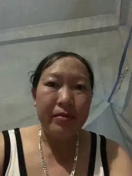 Snapshot of candy-beo chatting on May 2026 01:19:01 PM candy-beo online show from May 2026 01:19:01 PM