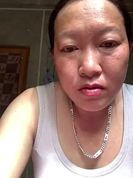 Snapshot of candy-beo chatting on May 2026 01:13:01 AM candy-beo online show from May 2026 01:13:01 AM