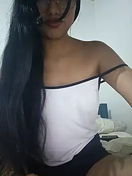 Teachertype online show from April 2026 04:32:01 AM