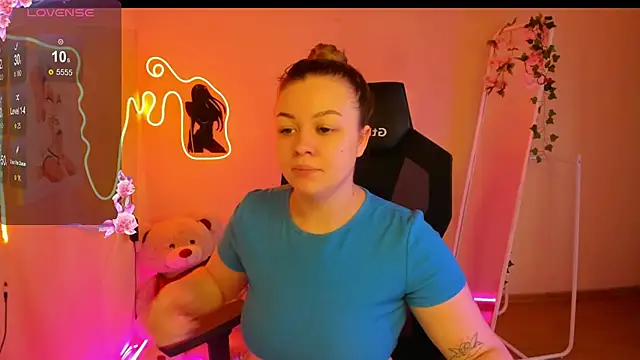 AmeliePeach online show from April 2026 03:06:01 AM