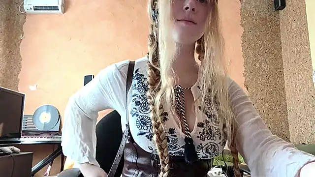 KateVibe 01 online show from April 2026 11:15:02 PM