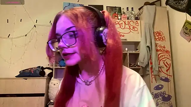 RedHeadCat online show from April 2026 09:37:02 PM