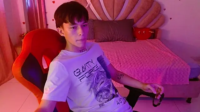 Marco fox723 online show from April 2026 07:58:02 PM