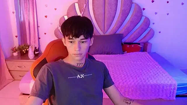 Marco fox723 online show from April 2026 09:39:33 PM