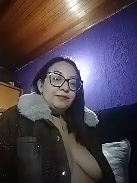 Samanta dreak online show from April 2026 02:23:01 AM