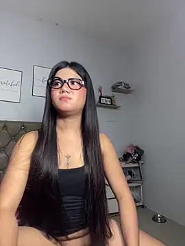 JassmineLove online show from April 2026 03:45:01 PM